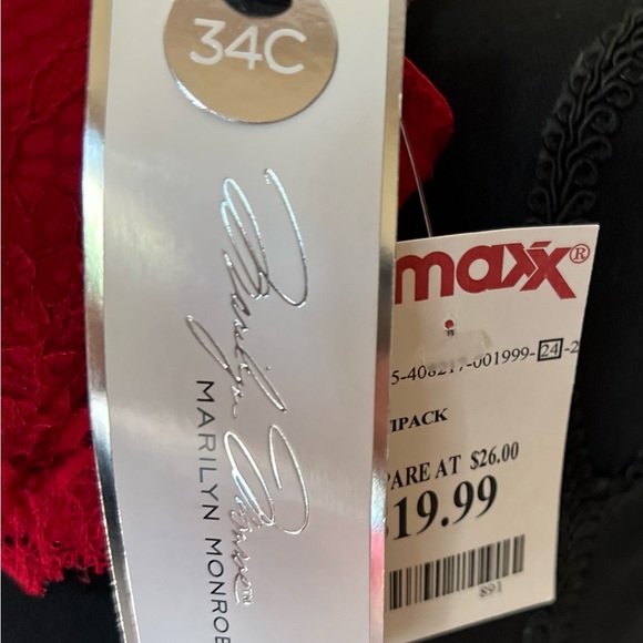 Women’s NWT set of 3 bras. 34C - Picture 4 of 5